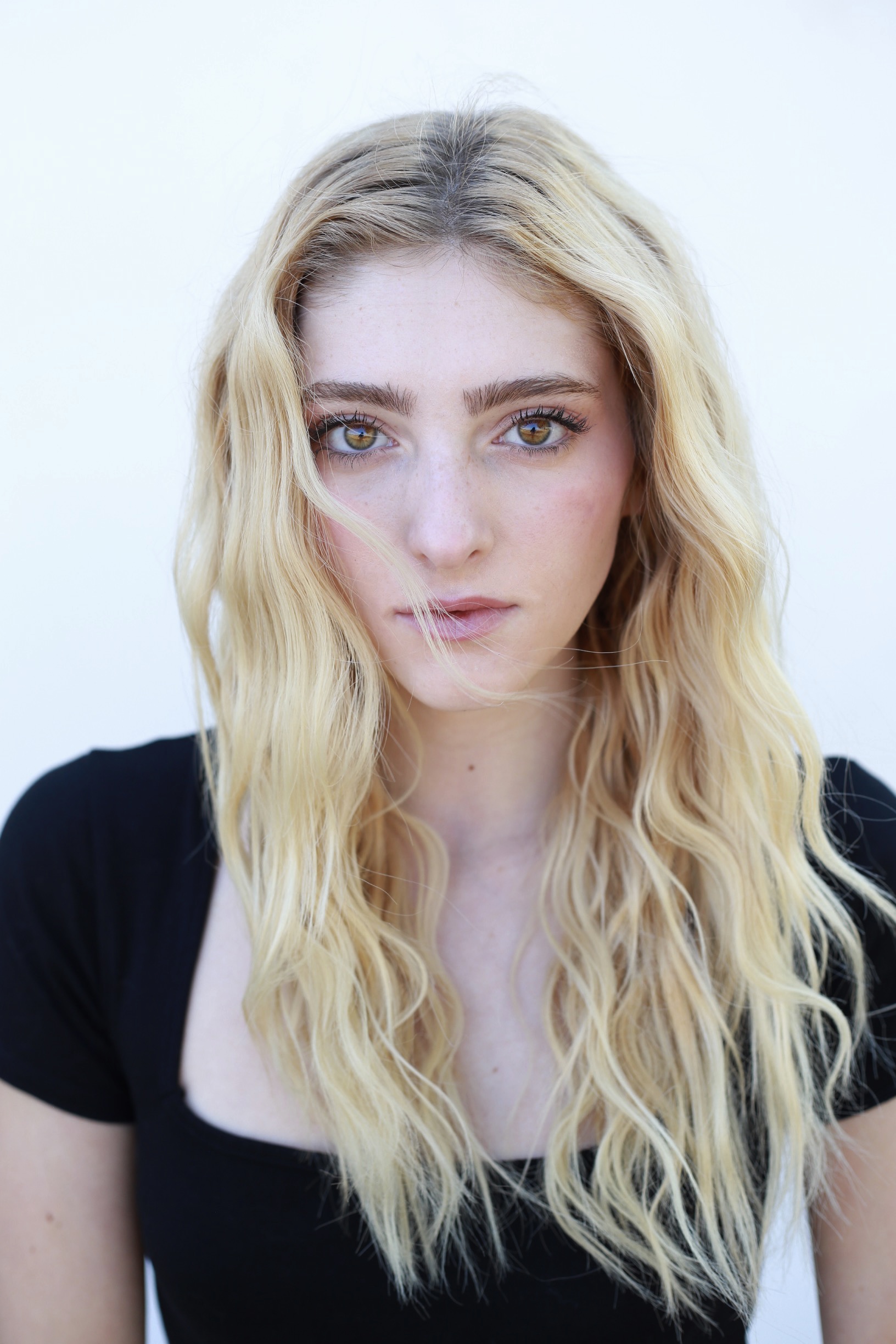 Willow Shields Wallpapers
